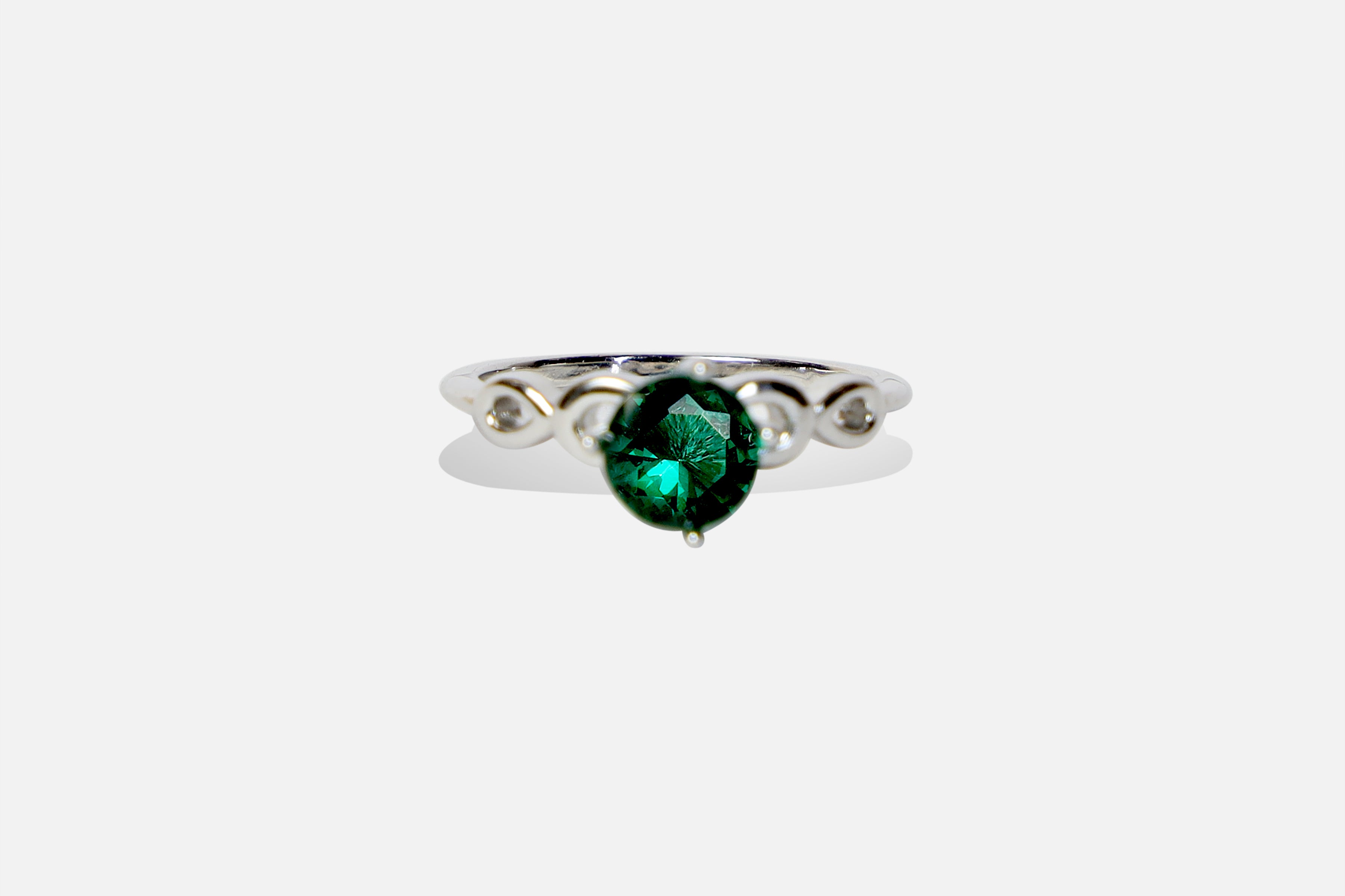 Blossom Green Diamond Ring