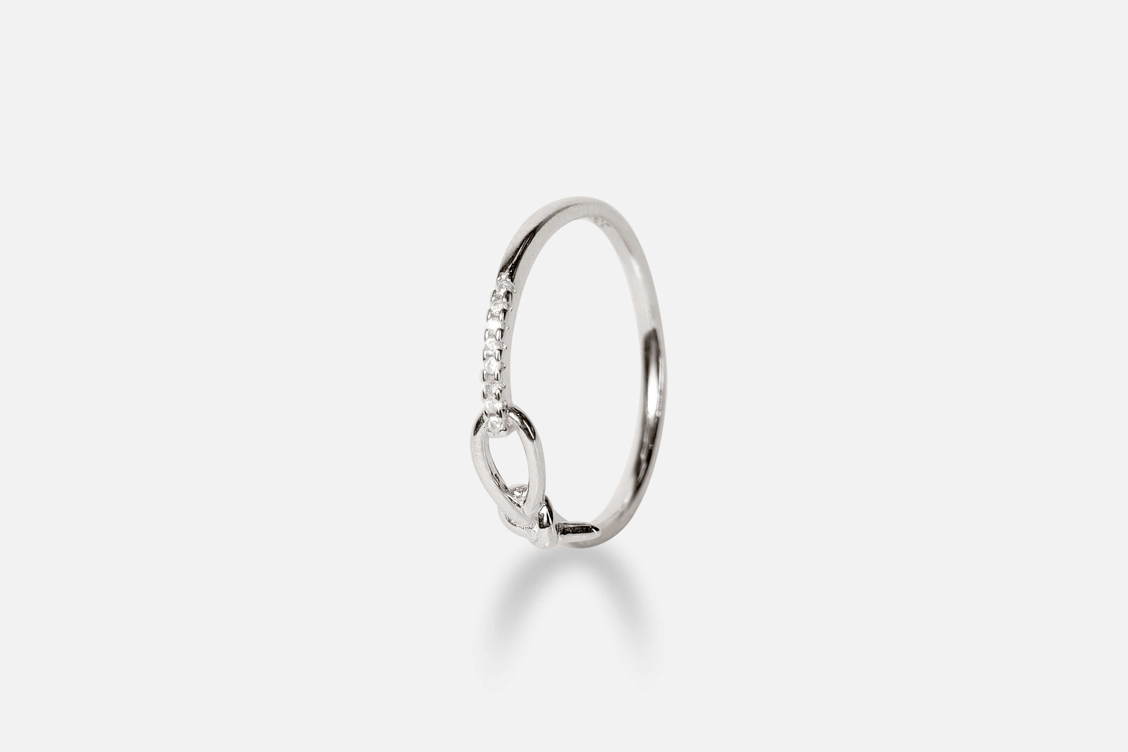 Luxe Radiance Silver Ring