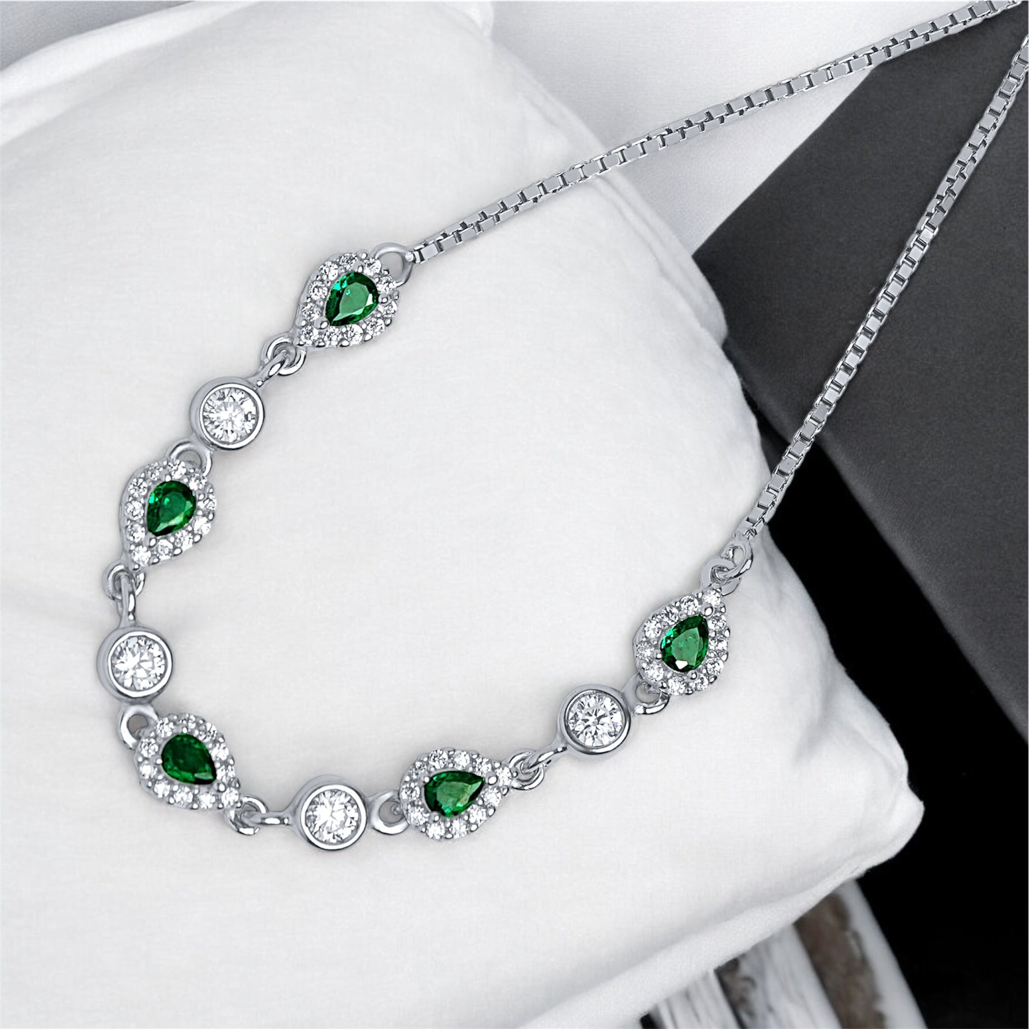 Green Stone Adjustable Bracelet