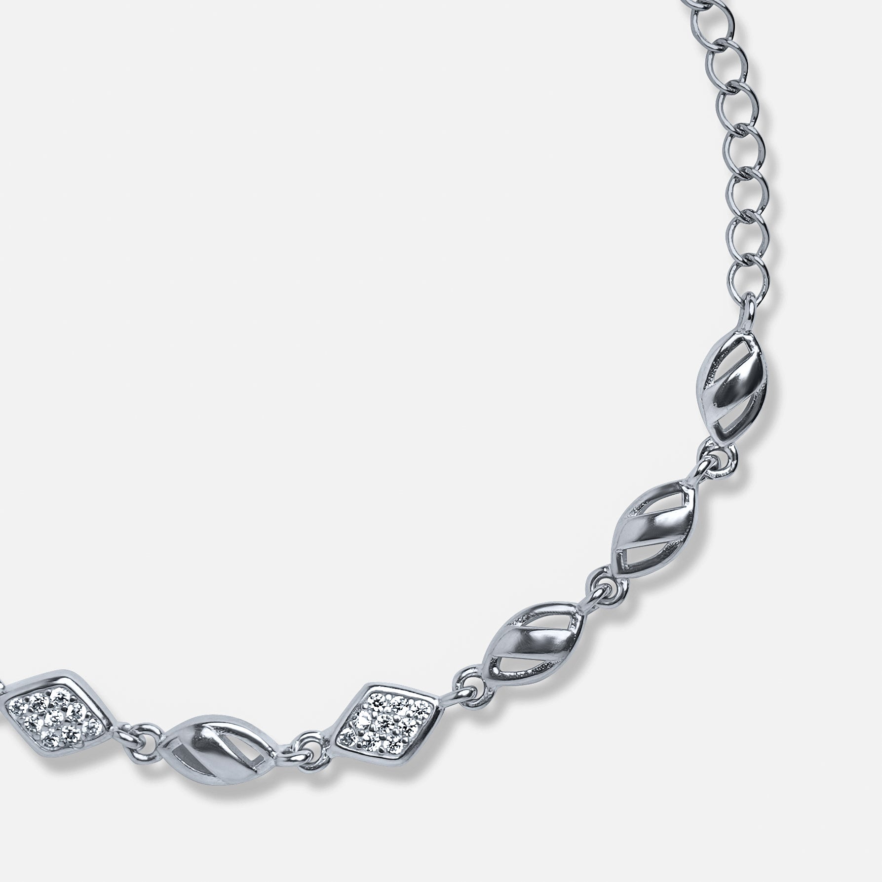 Timeless Wave Silver Bracelet