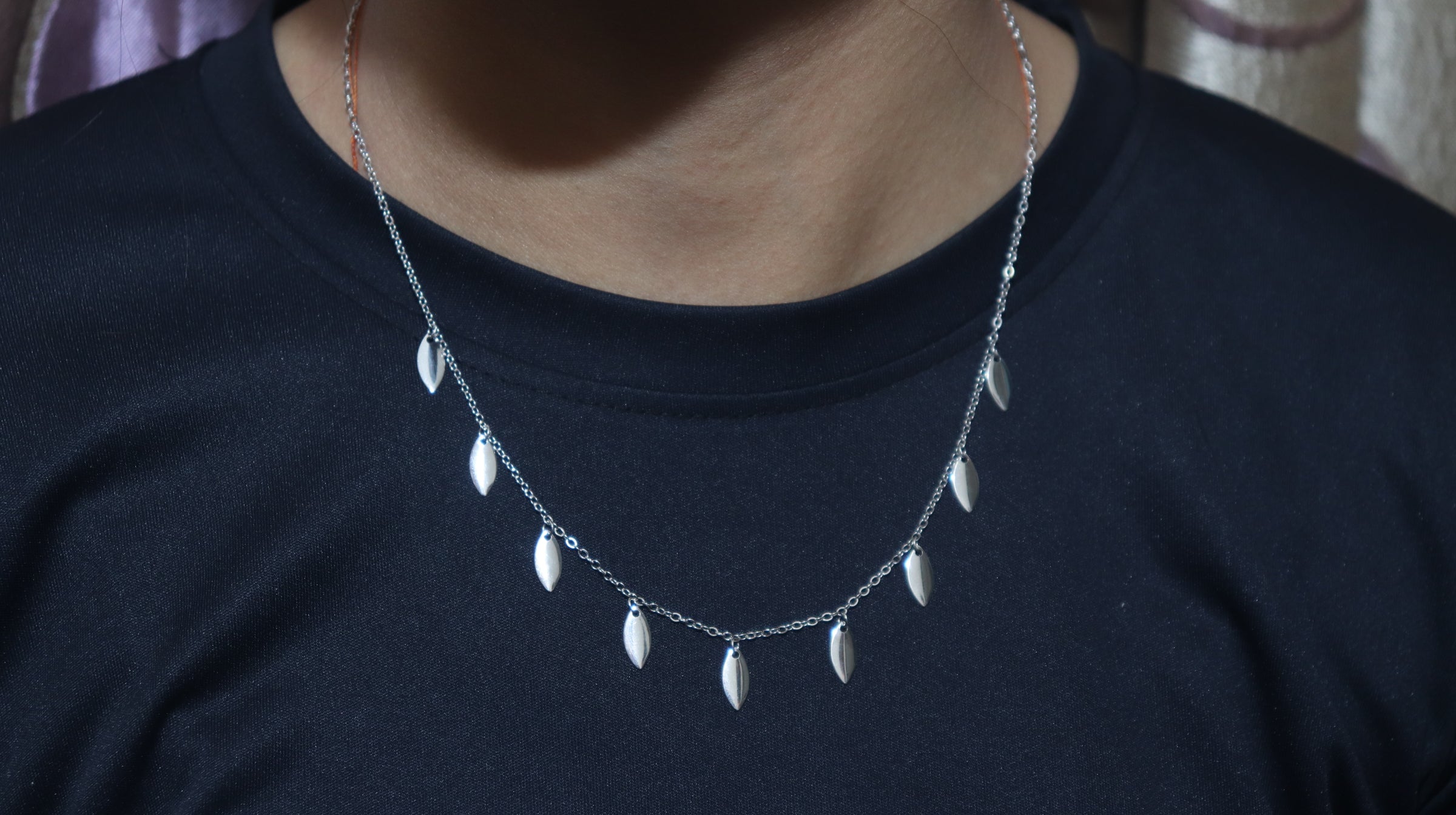 Leaf Shine Silver Chain