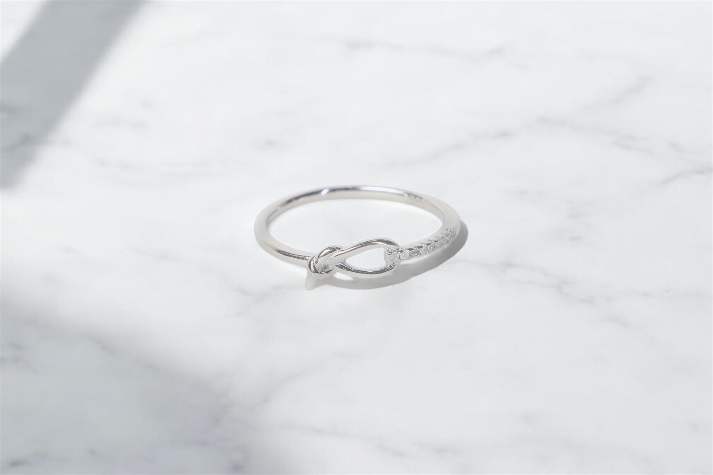 Luxe Radiance Silver Ring